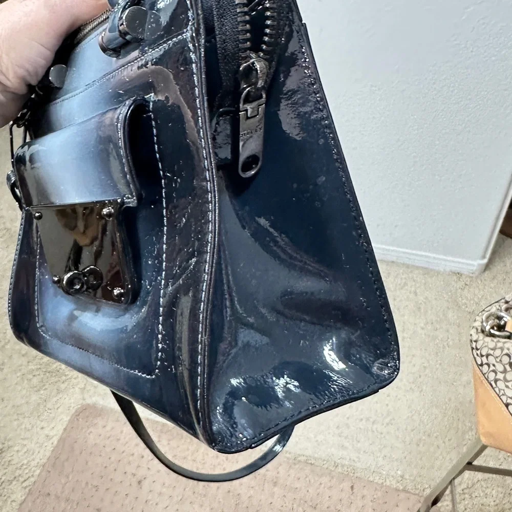 Milly Top Handle Patent Leather Ombré Gray Teal Black Purse w/crossbody strap